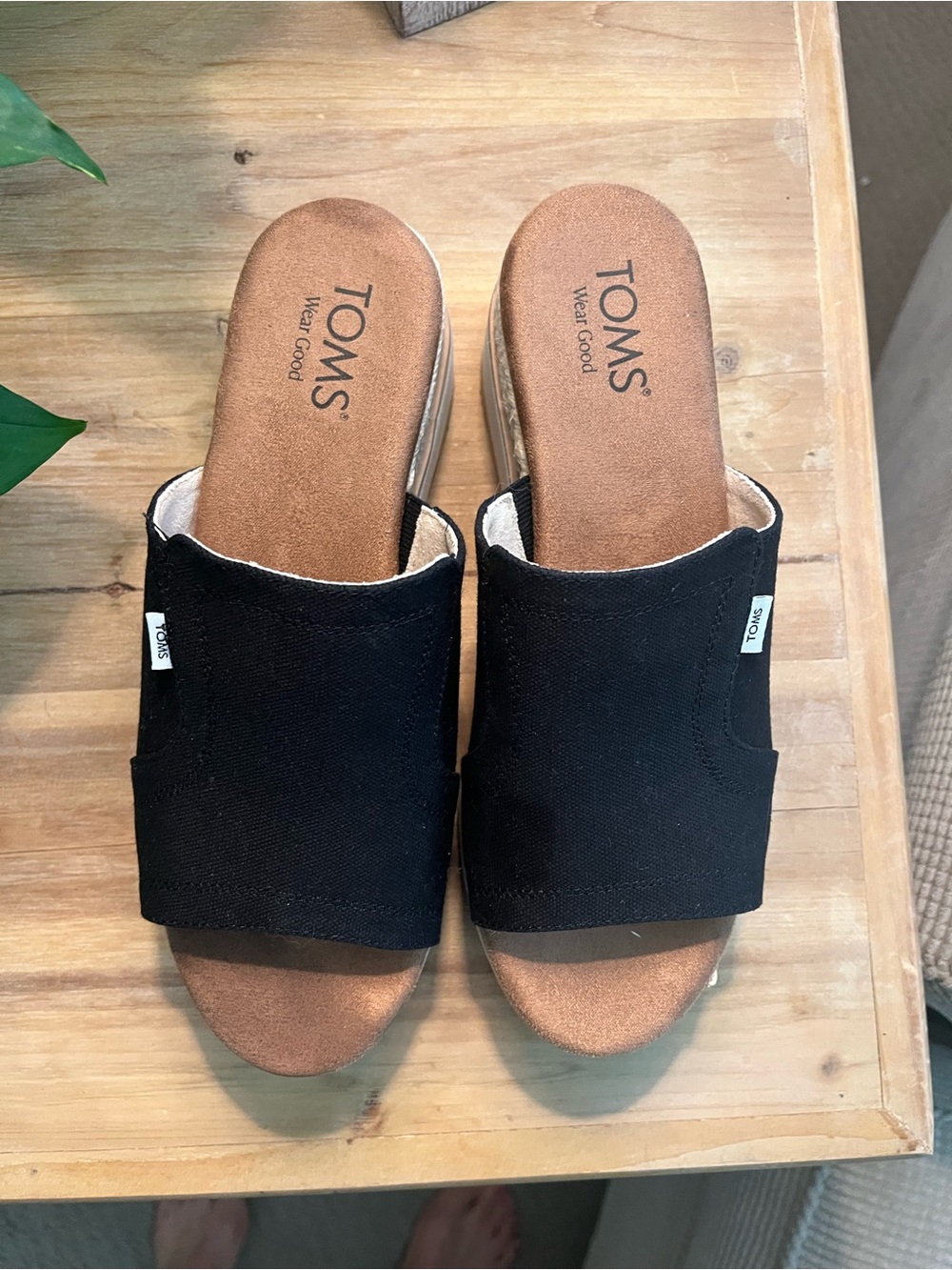 TOMS Black Canvas Wedge Slide Sandals - Picture 7 of 7